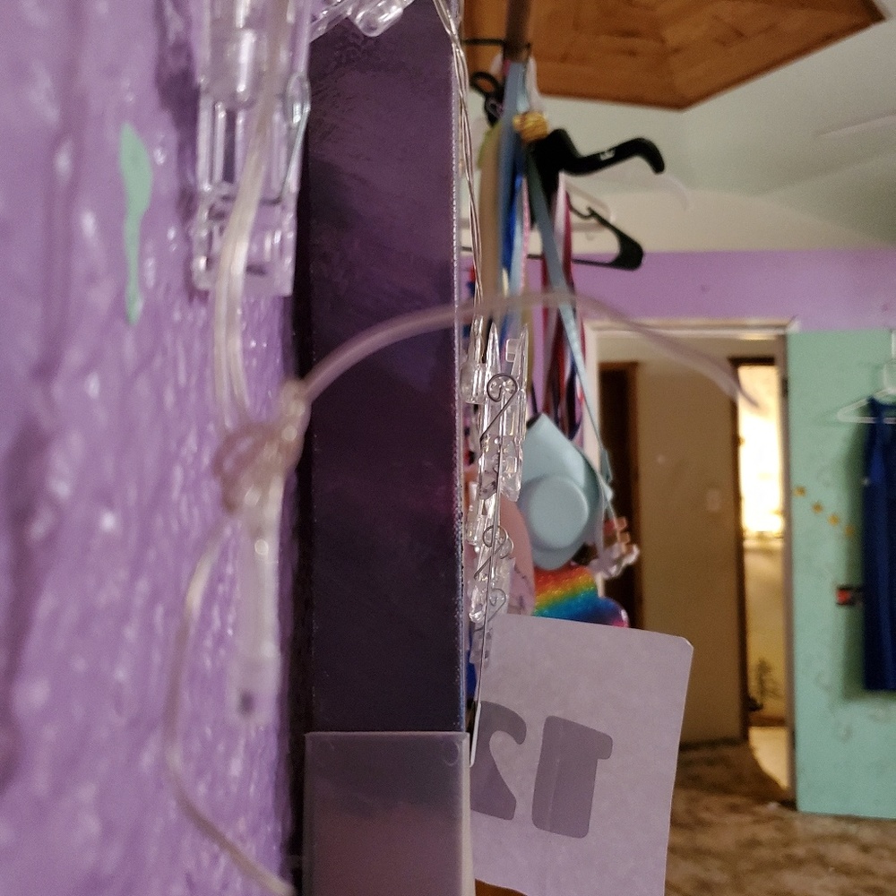 Moving - Picture 4 of 5